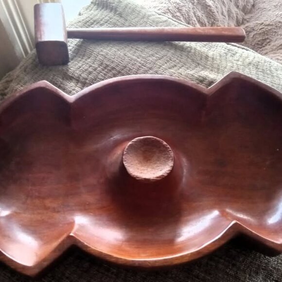 Vintage MCM Solid Mahogany Abstract Nut Bowl & Hammer Set - Hand Made In Haiti - Picture 2 of 6